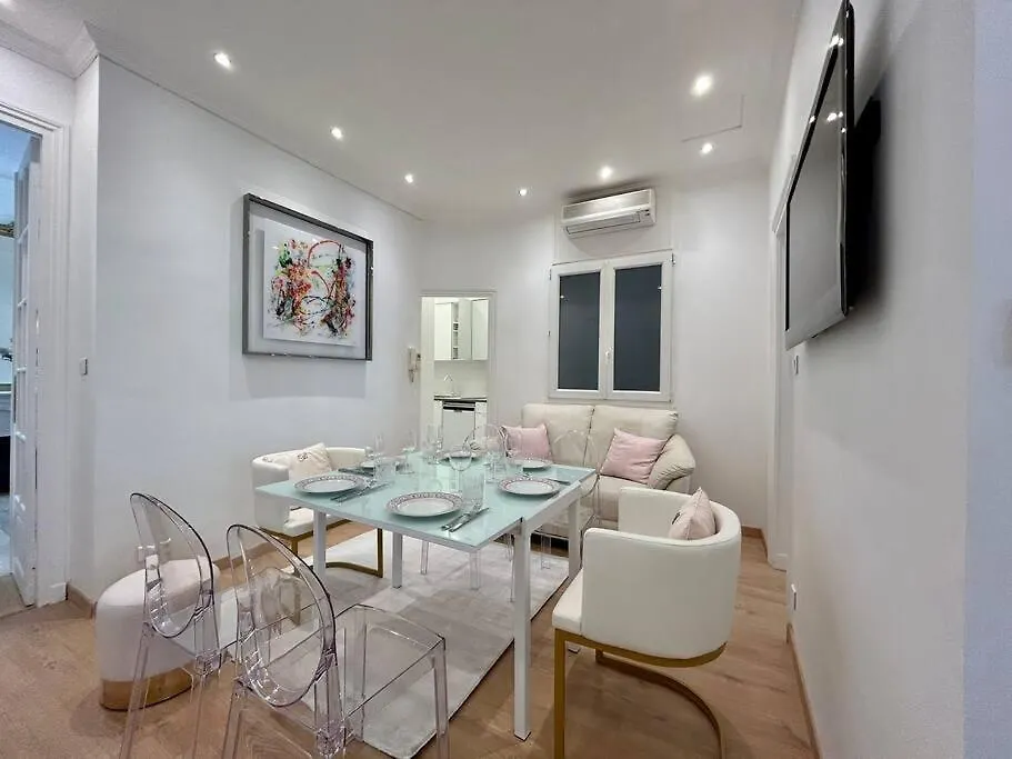 Charme Et Volupte A Republique Apartment Paris