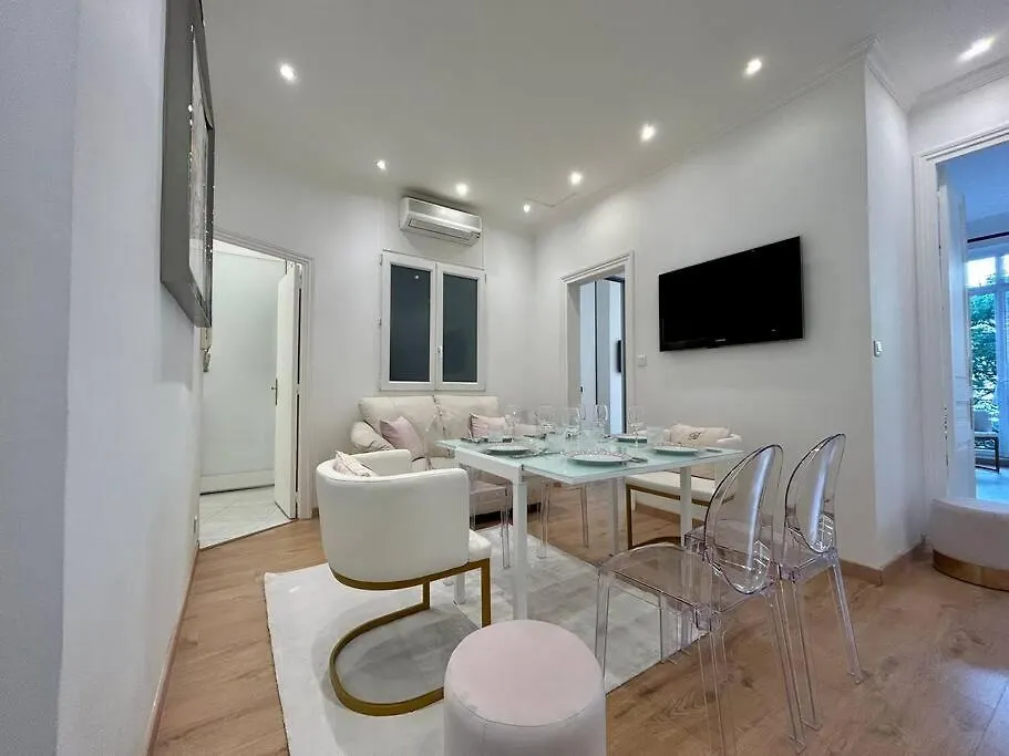 Charme Et Volupte A Republique Appartement Parijs Frankrijk