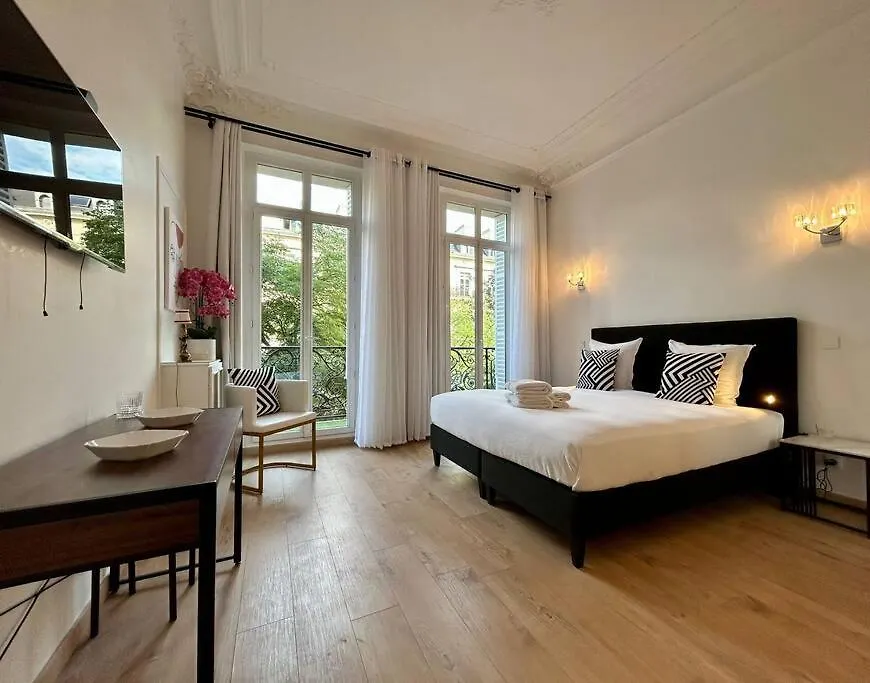 Charme Et Volupte A Republique Apartment Paris